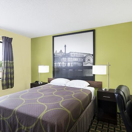 Super 8 By Wyndham Marietta Motel Ngoại thất bức ảnh