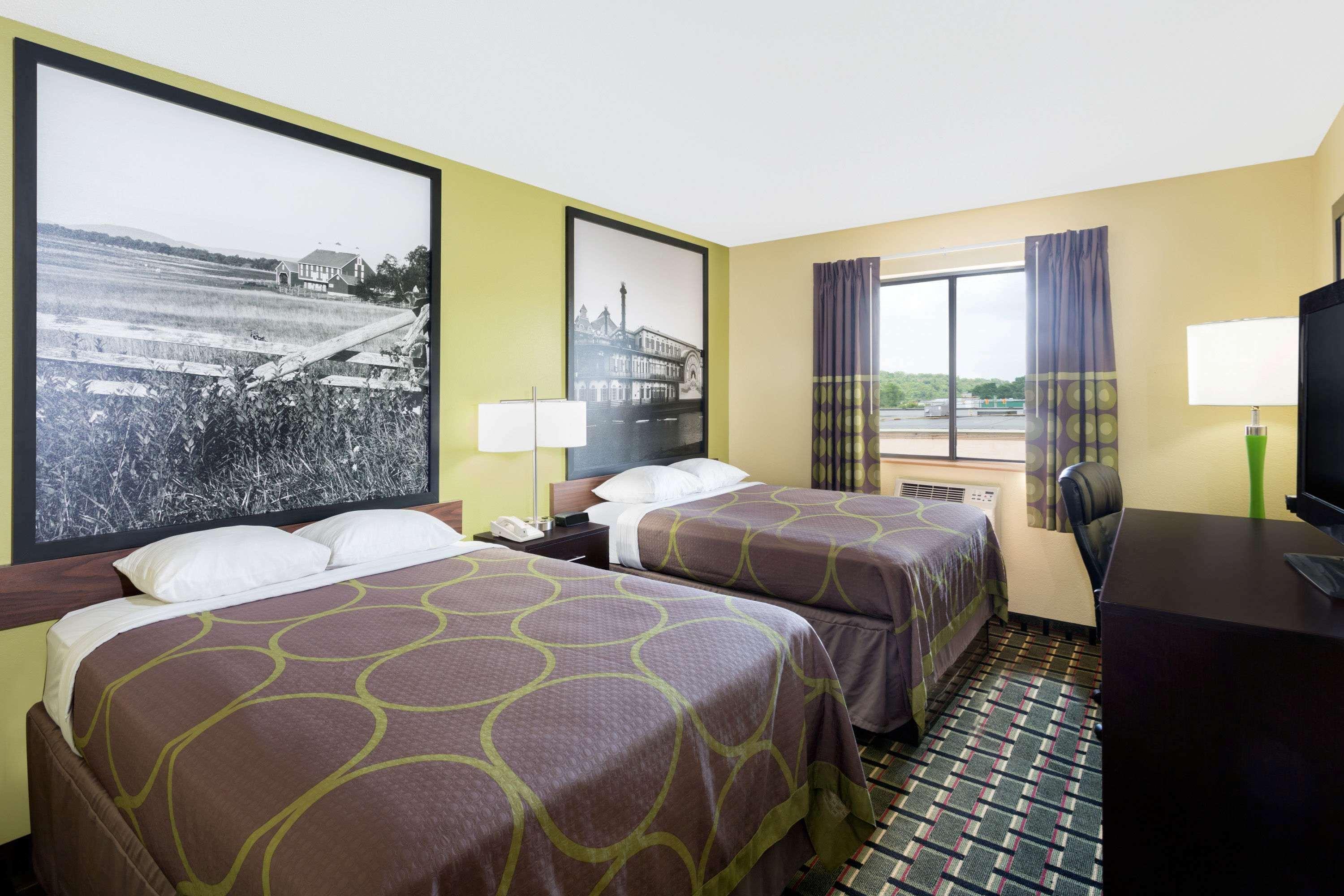 Super 8 By Wyndham Marietta Motel Ngoại thất bức ảnh